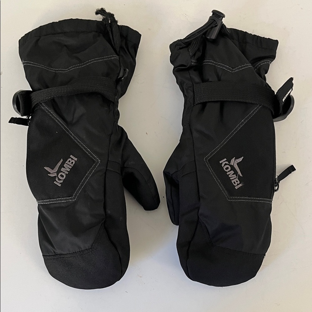 Kombi Black Roamer Mittens Jr Youth 9/3193